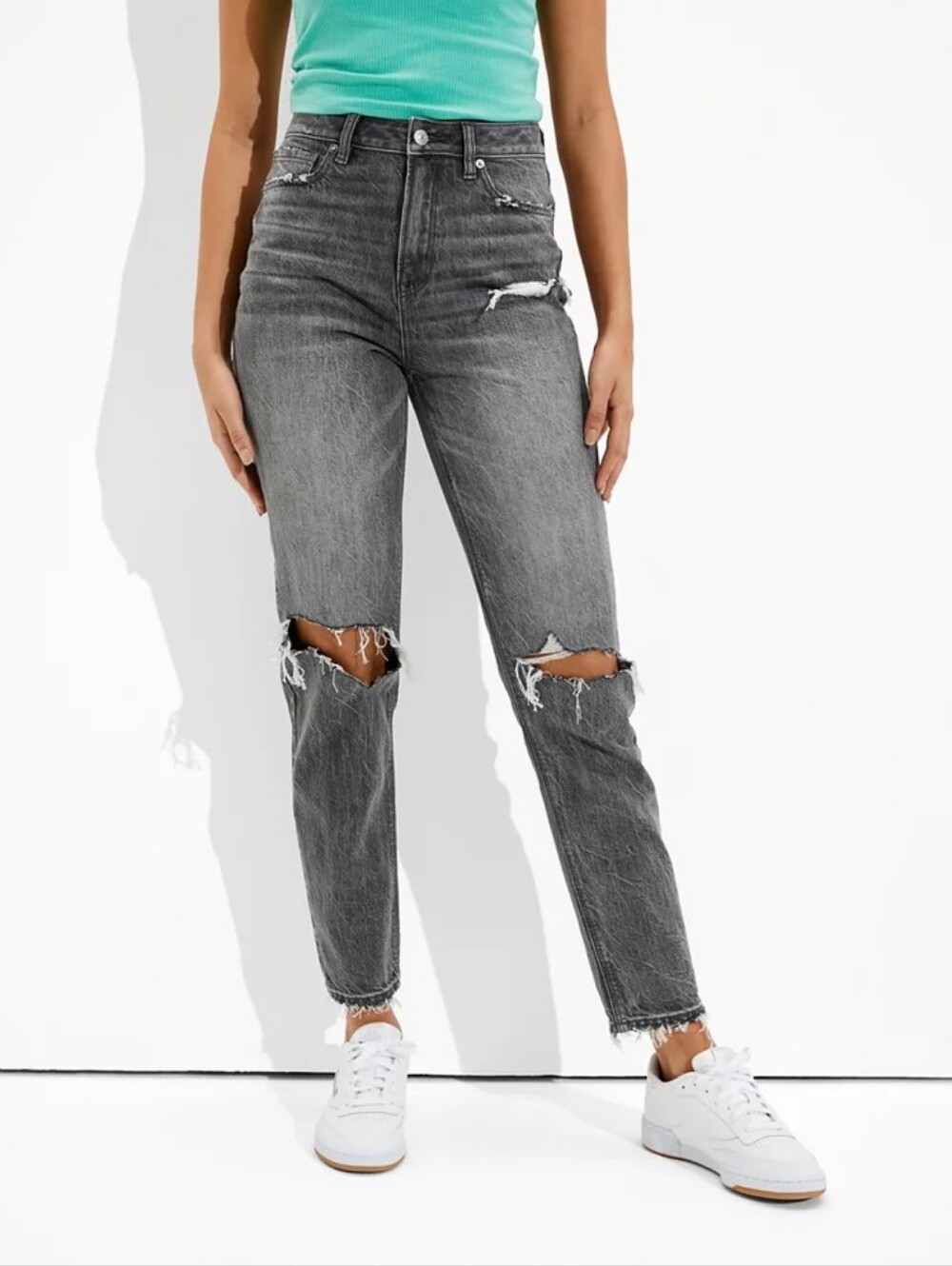 American Eagle Outfitters Distressed Smoked Gray Mom Jeans Tapered Ankle- 16S